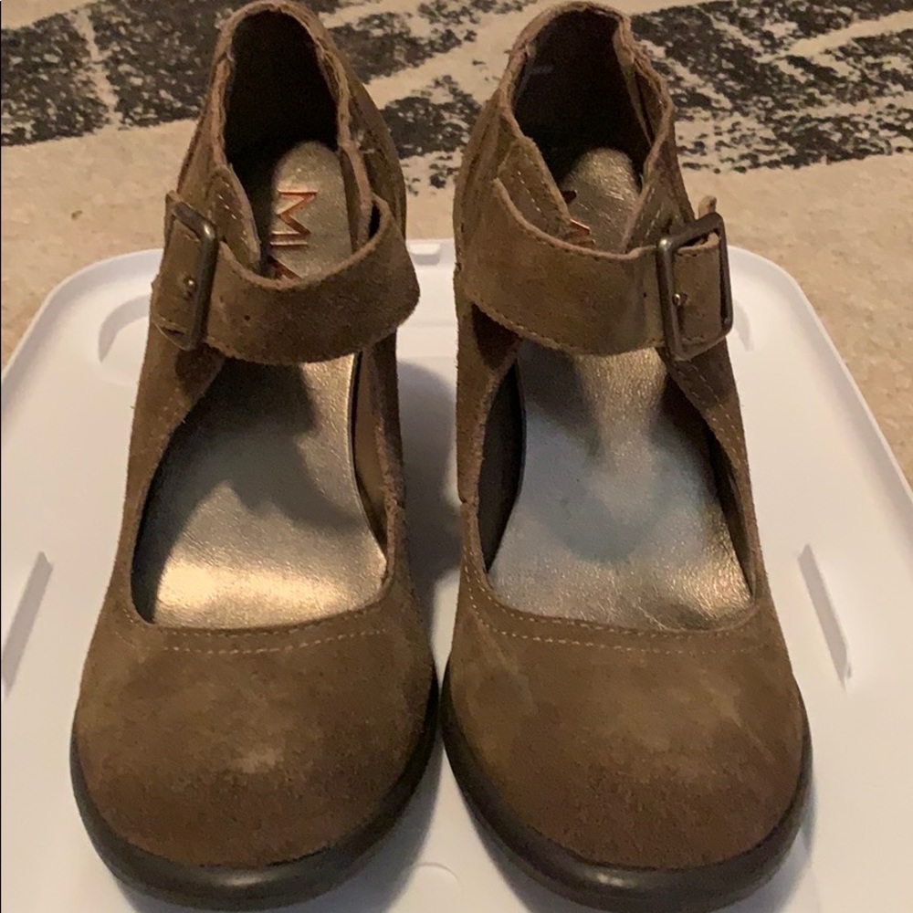 MIA Heels